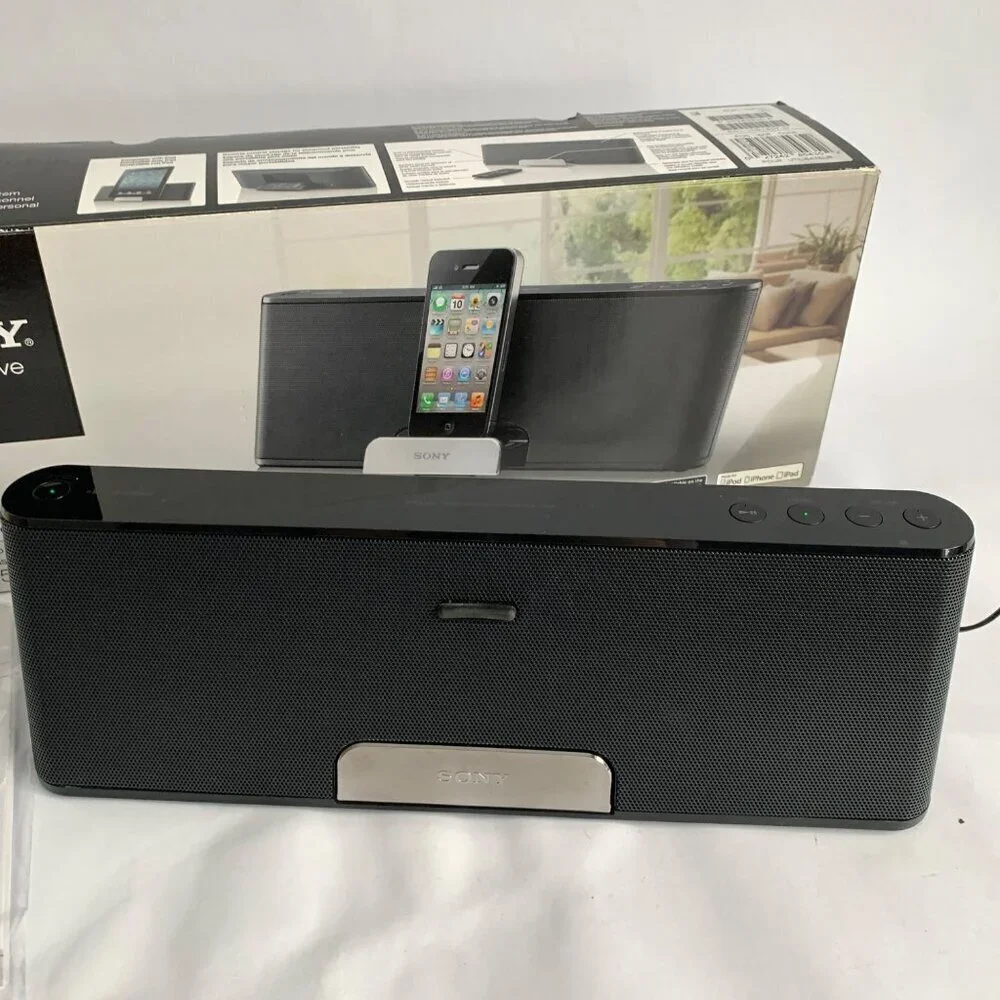 Sony RDP-T50iP Personal Audio Docking System Stereo In Box READ